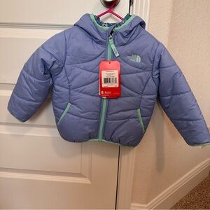 The North Face 2T Reversible Puffer Jacket NWT